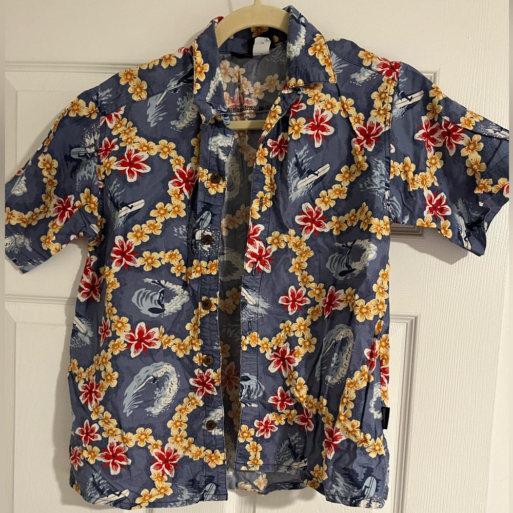 “Pataloha” Patagonia Fun Hawaiian Print Camp Shirt